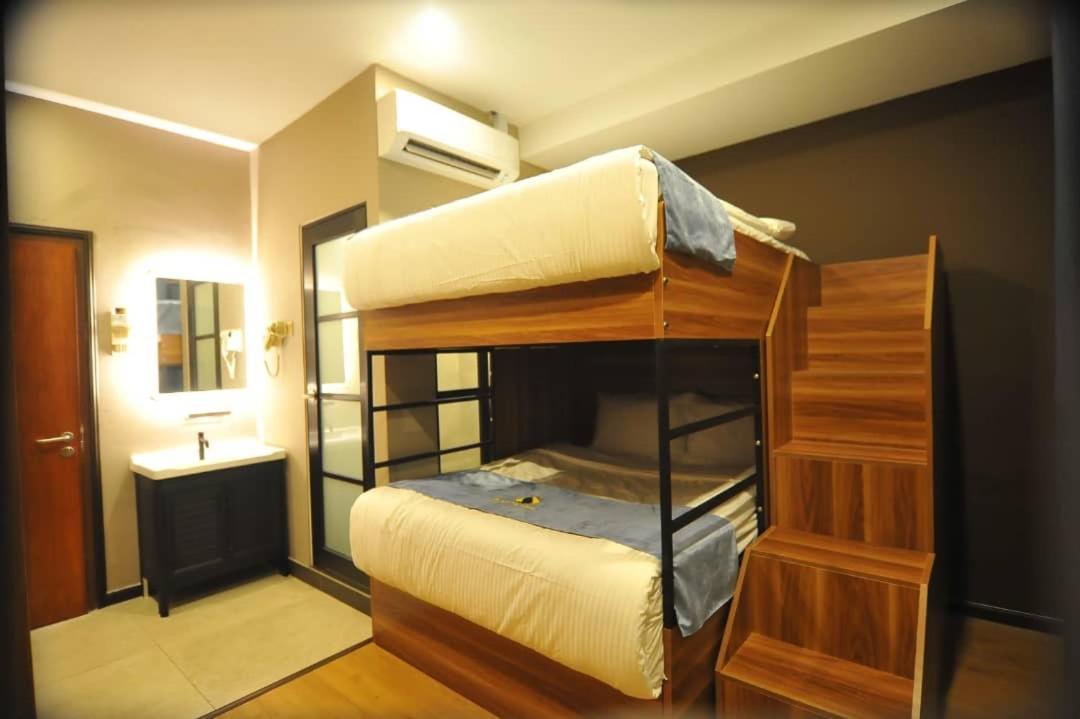 Skye Hotel Sunway Subang Jaya Eksteriør billede